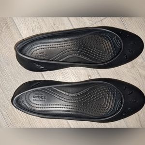 Iconic Croc Comfort Shoes Black size 11